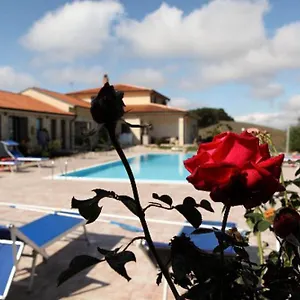 https://agriturismo-mandriagiumenta.sicilyhotelsitaly.net